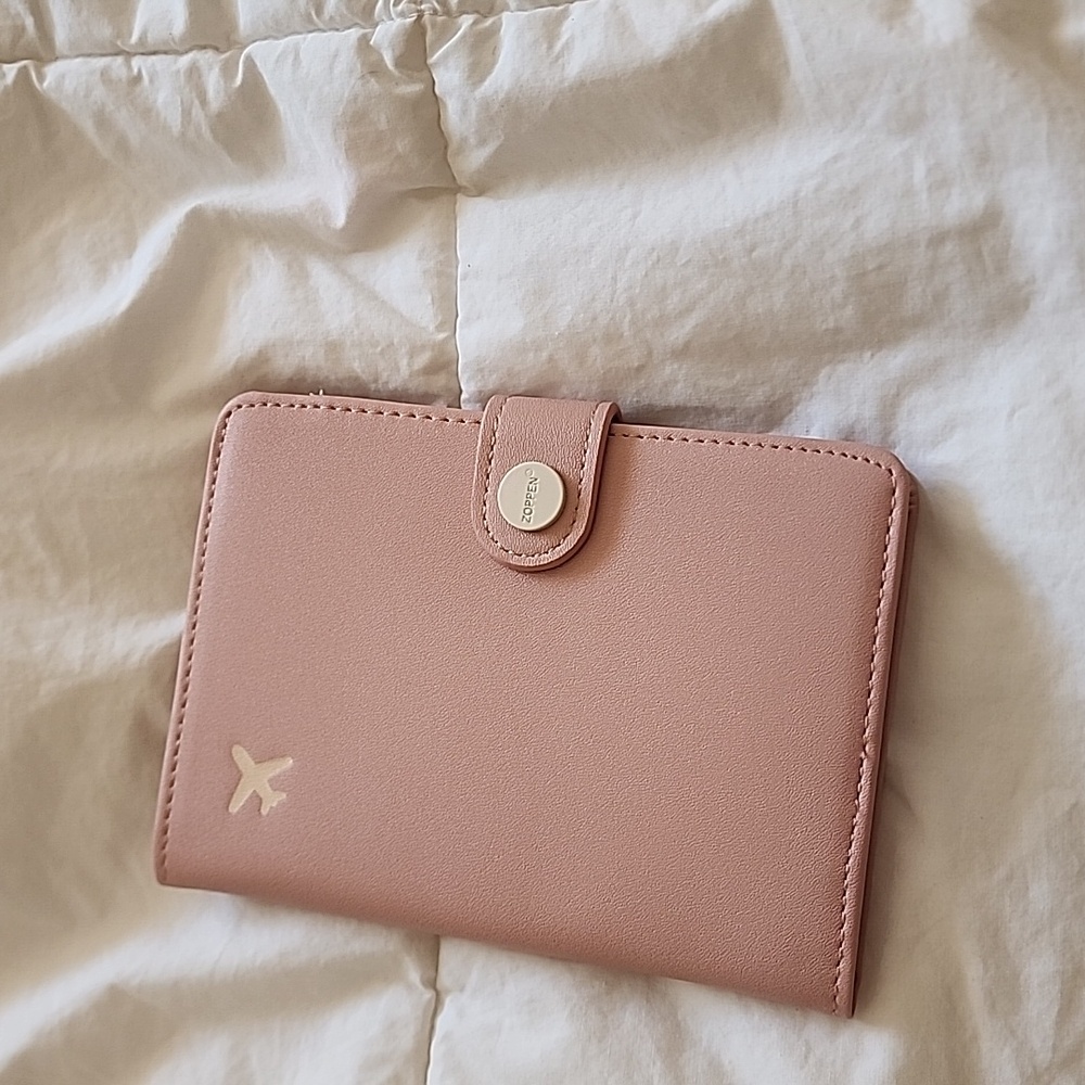 Zoppen Blush pink passport holder